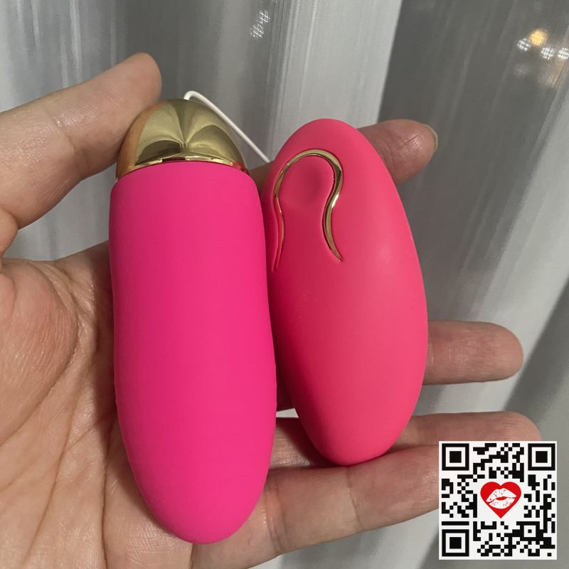 Trứng rung tình yêu sextoy cho Nữ không dây giá rẻ điều khiển từ xa