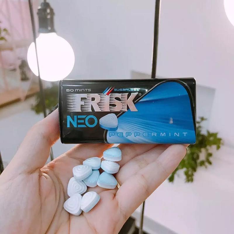  Phân phối Frisk Neo Peppermint kẹo ngậm BJ bạc hà kẹo phòng the Nhật Bản kẹo tình yêu hộp 50 viên giá rẻ